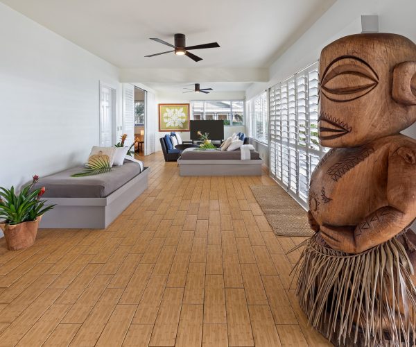 Makaha_Hawaii_Hawaiian_bedroom