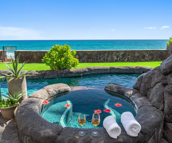 Makaha_Hawaii_jacuzzi