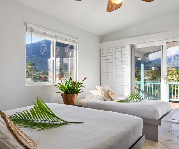 Makaha_Hawaii_shared_bedroom_2