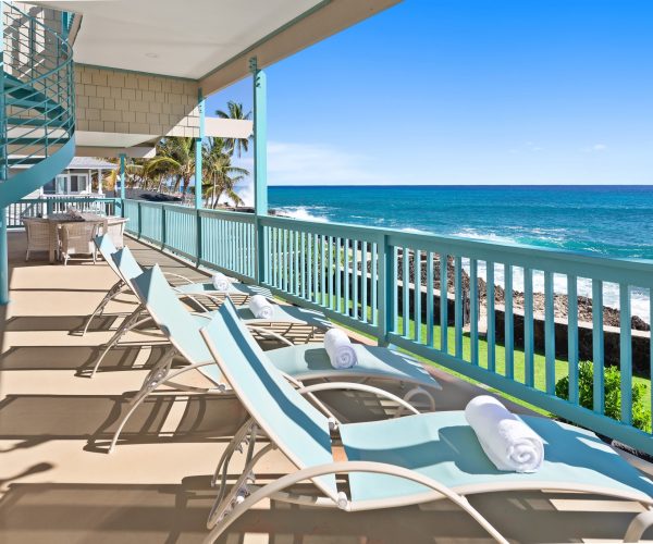 Makaha_Hawaii_sunny_porch