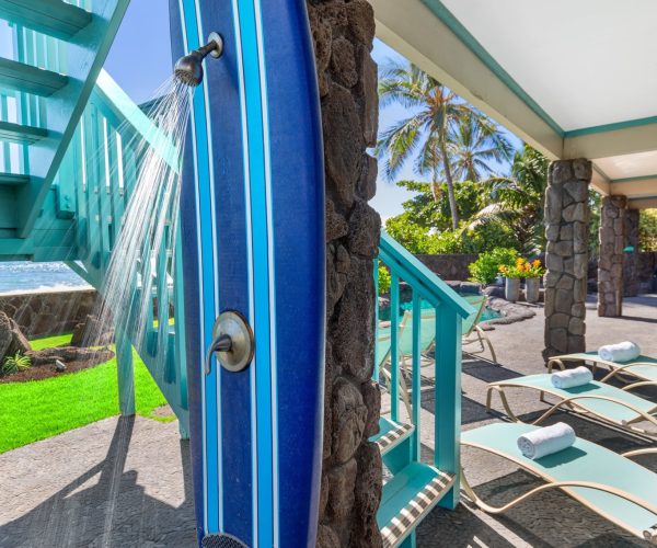 Makaha_Hawaii_surf